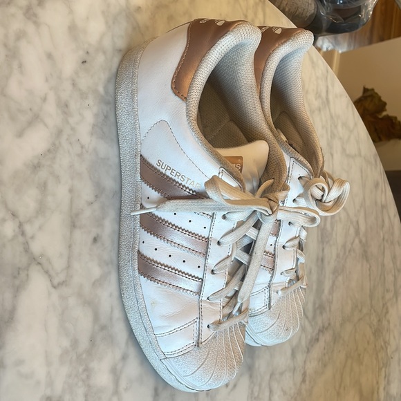 Adidas Superstar She’ll Toe - Picture 3 of 5